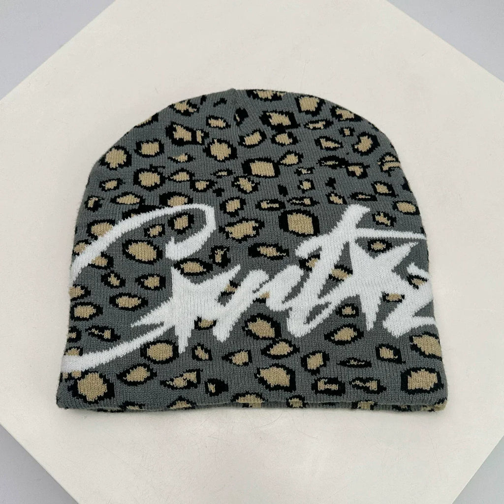 Corteiz Script Leopard Print Knit Beanie – Pink