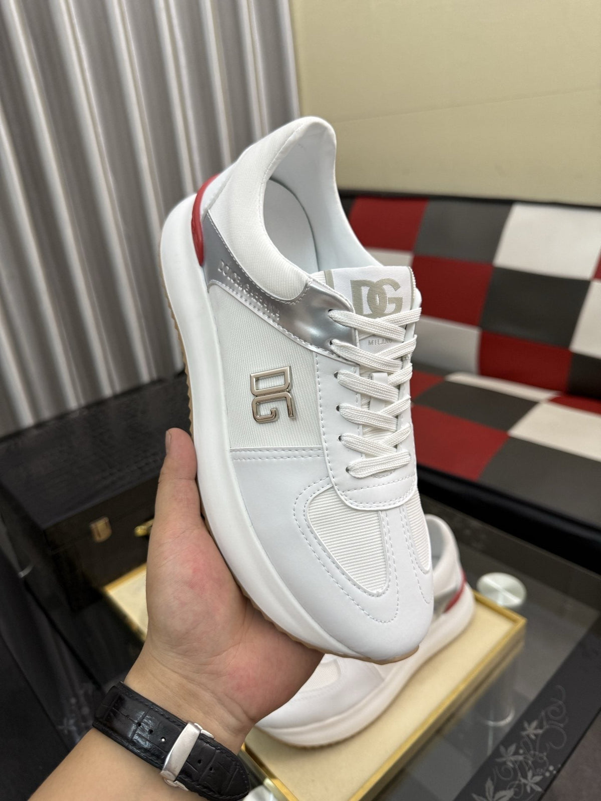 Dolce & Gabbana White Accent Low-Top Sneakers
